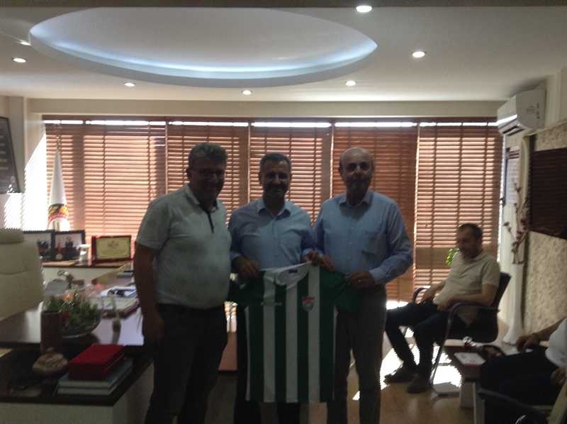 KIRŞEHİR BELEDİYESPOR BAŞKAN’I VELİ ŞAHİN’DEN ODAMIZA ZİYARET